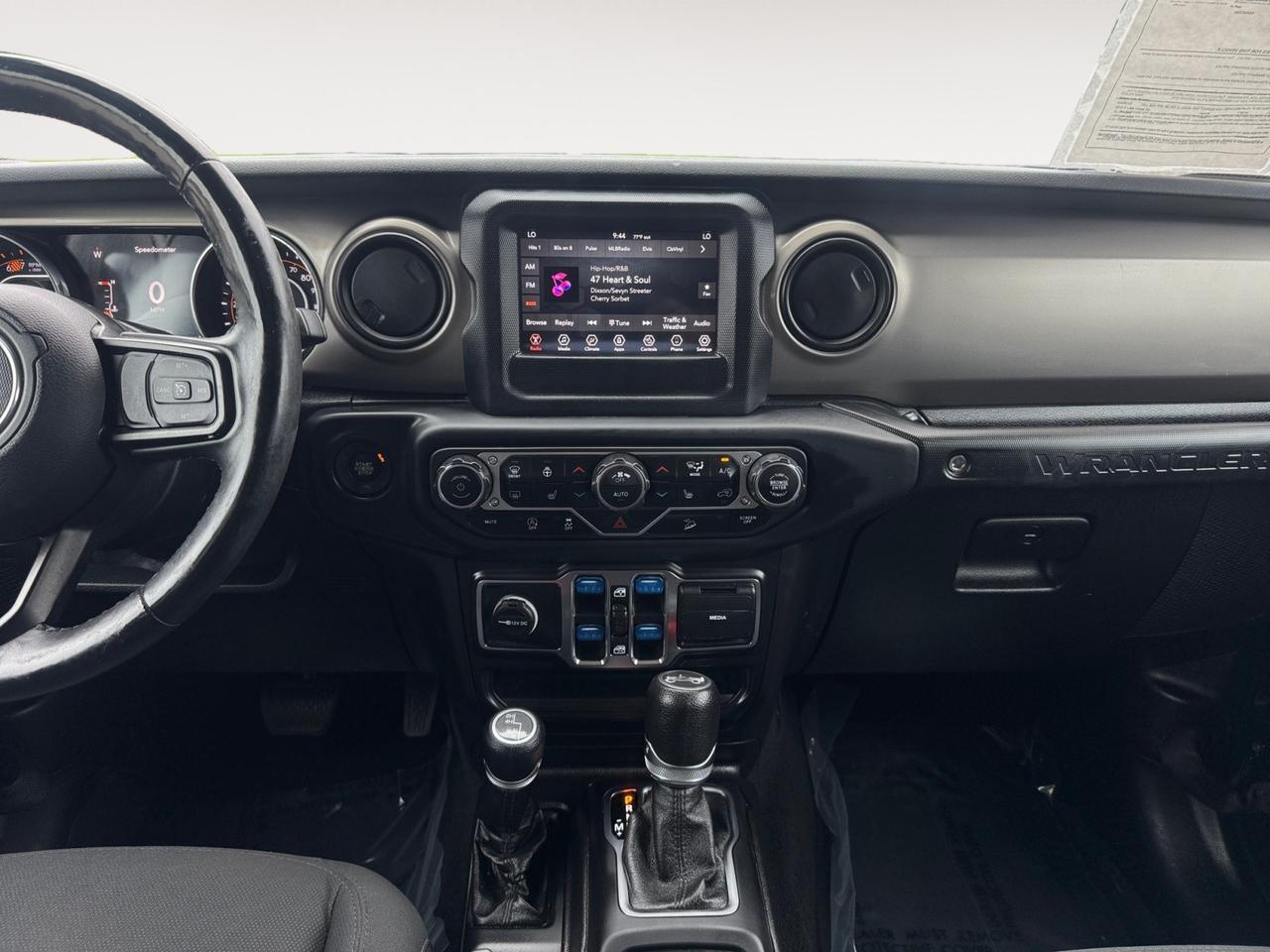 2018 Jeep Wrangler Unlimited SPORT S, 4X4, LIFTED, RUNNING BOARDS, APPLE CAR PLAY,, HEATED SEATS, HEATED STEERING WHEEL, REMOTE START, KEYLESS START, CLEAN CARFAX, THE DEAL YOU HAVE BEEN WAITING FOR IS RIGHT HERE!!! Norfolk VA