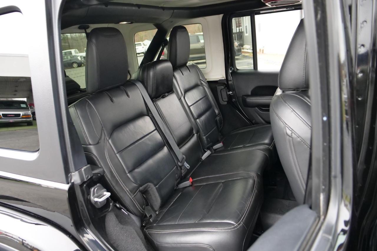 2018 Jeep Wrangler Unlimited Sahara 4X4 / Cold Weather Group / Leather Seats! Lincolnton NC