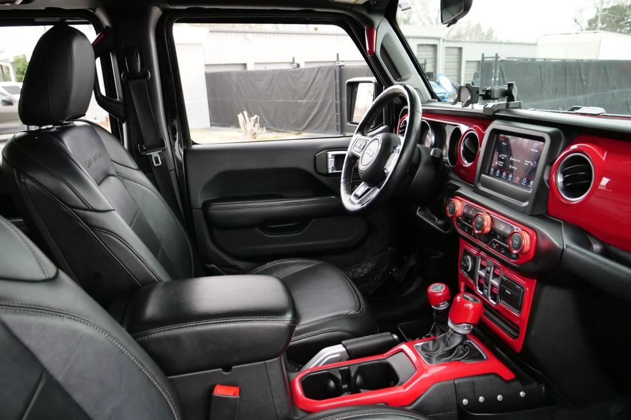 2018 Jeep Wrangler Unlimited Sahara 4X4 / Cold Weather Group / Leather Seats! Lincolnton NC