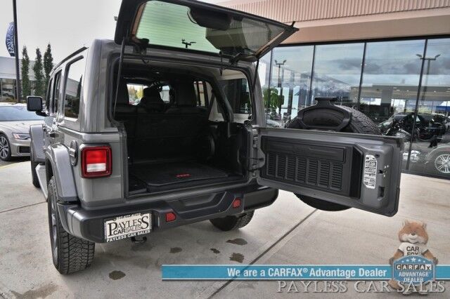 2018 Jeep Wrangler Unlimited Sahara / 4X4 / Hard Top / Cold Weather Pkg / Heated Leather Seats & Steering Wheel / NAV / Auto Start / Alpine Speakers / Apple CarPlay & Android Auto / Back Up Camera / Keyless Entry & Start / Block Heater Anchorage AK