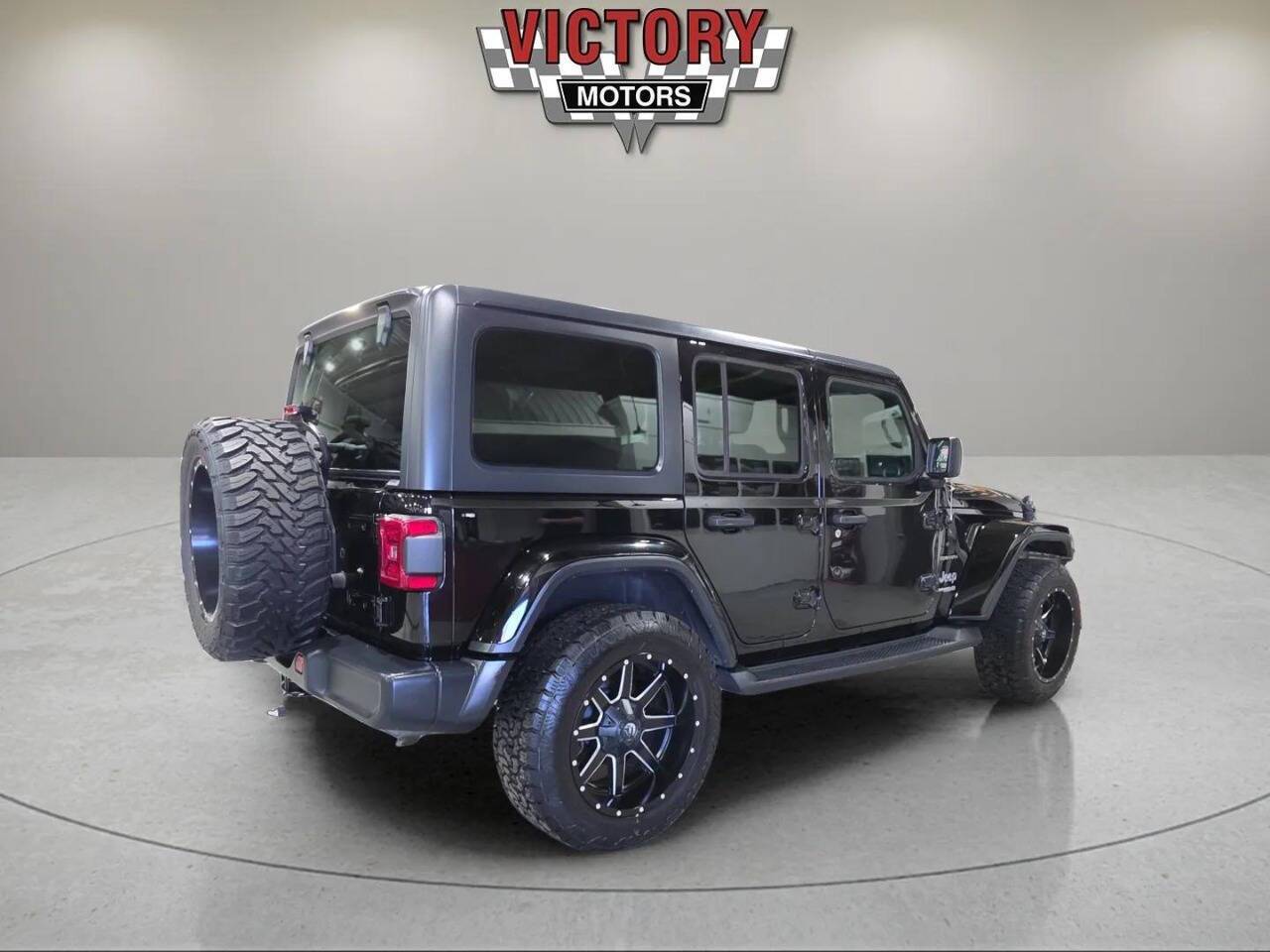 2018 Jeep Wrangler Unlimited Sahara 4x4 4dr SUV (midyear release) Chesterfield MI