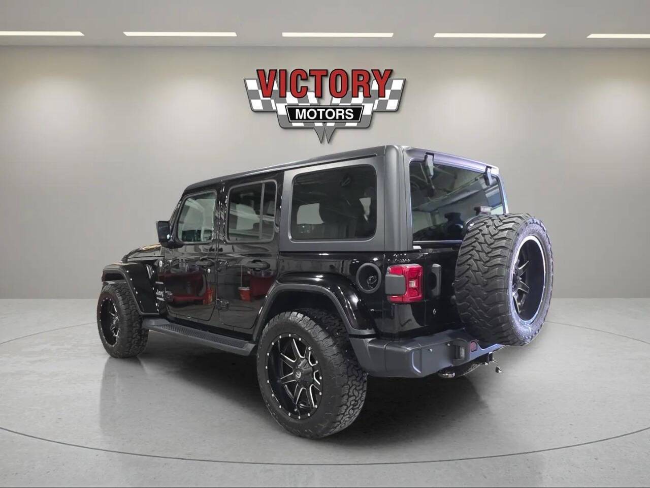 2018 Jeep Wrangler Unlimited Sahara 4x4 4dr SUV (midyear release) Chesterfield MI