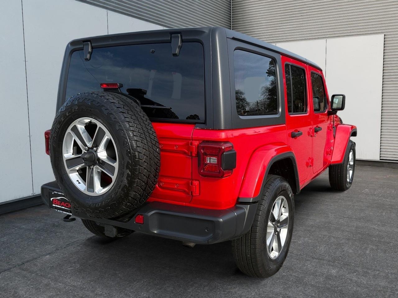 2018 Jeep Wrangler Unlimited Sahara, APPLE CARPLAY/ANDROID AUTO, 4X4, POWER MIRRORS, HEATED MIRRORS, REMOTE START, TOW PACKAGE, COME AND TEST DIRVE TODAY! Norfolk VA