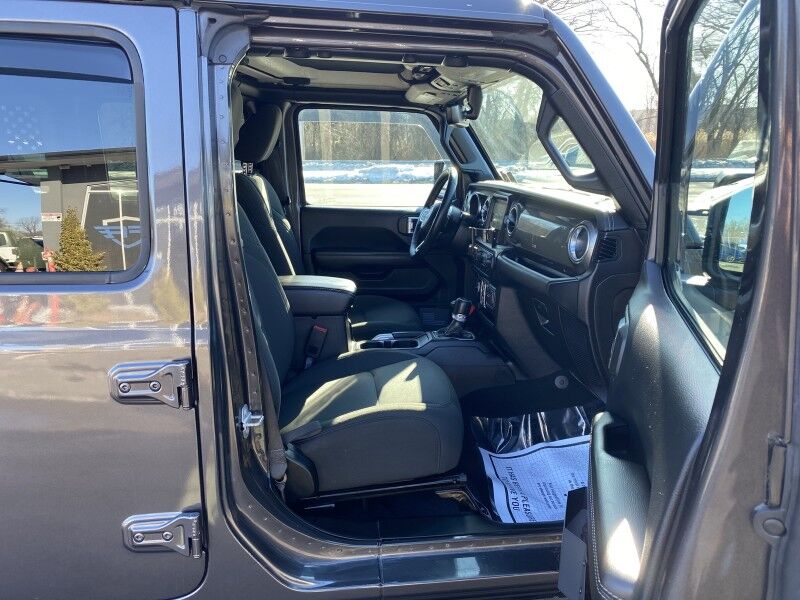 2018 Jeep Wrangler Unlimited Sahara Bristol  PA