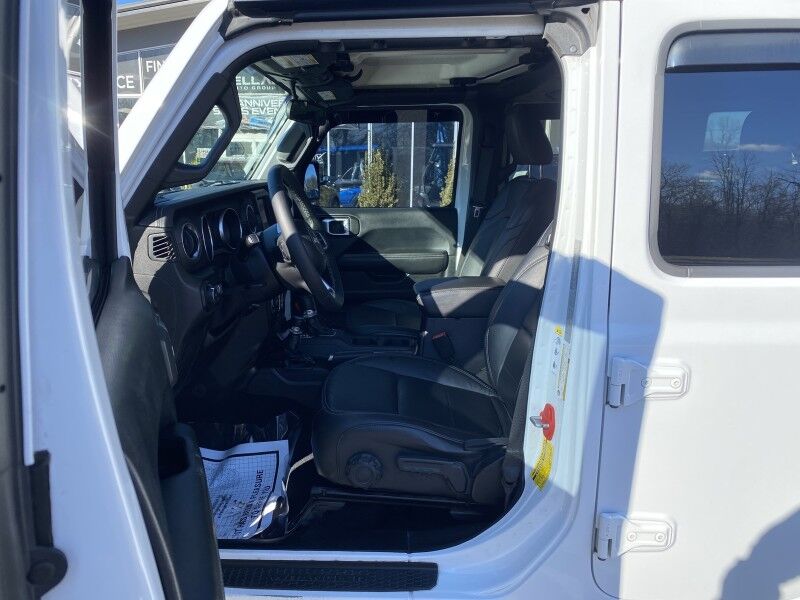 2018 Jeep Wrangler Unlimited Sahara Bristol  PA