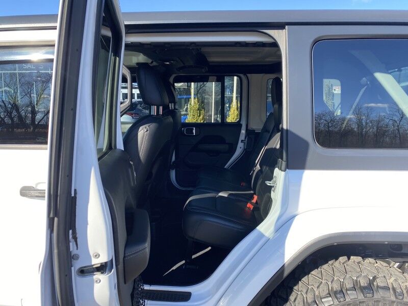 2018 Jeep Wrangler Unlimited Sahara Bristol  PA