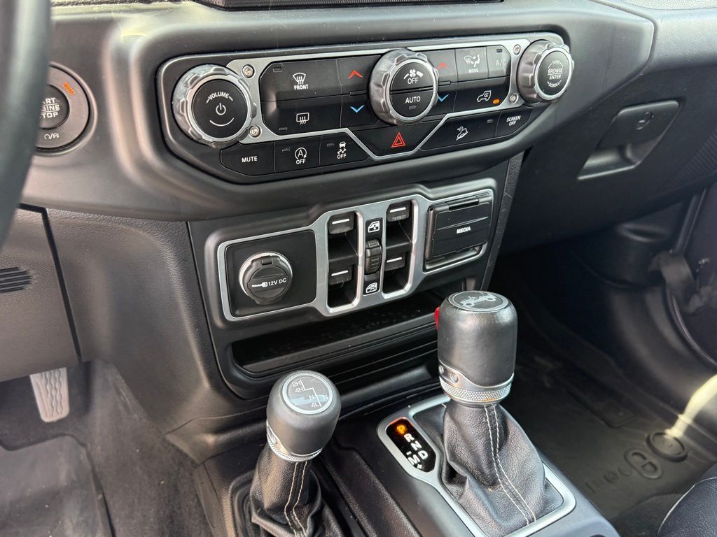 2018 Jeep Wrangler Unlimited Sahara Crestwood KY