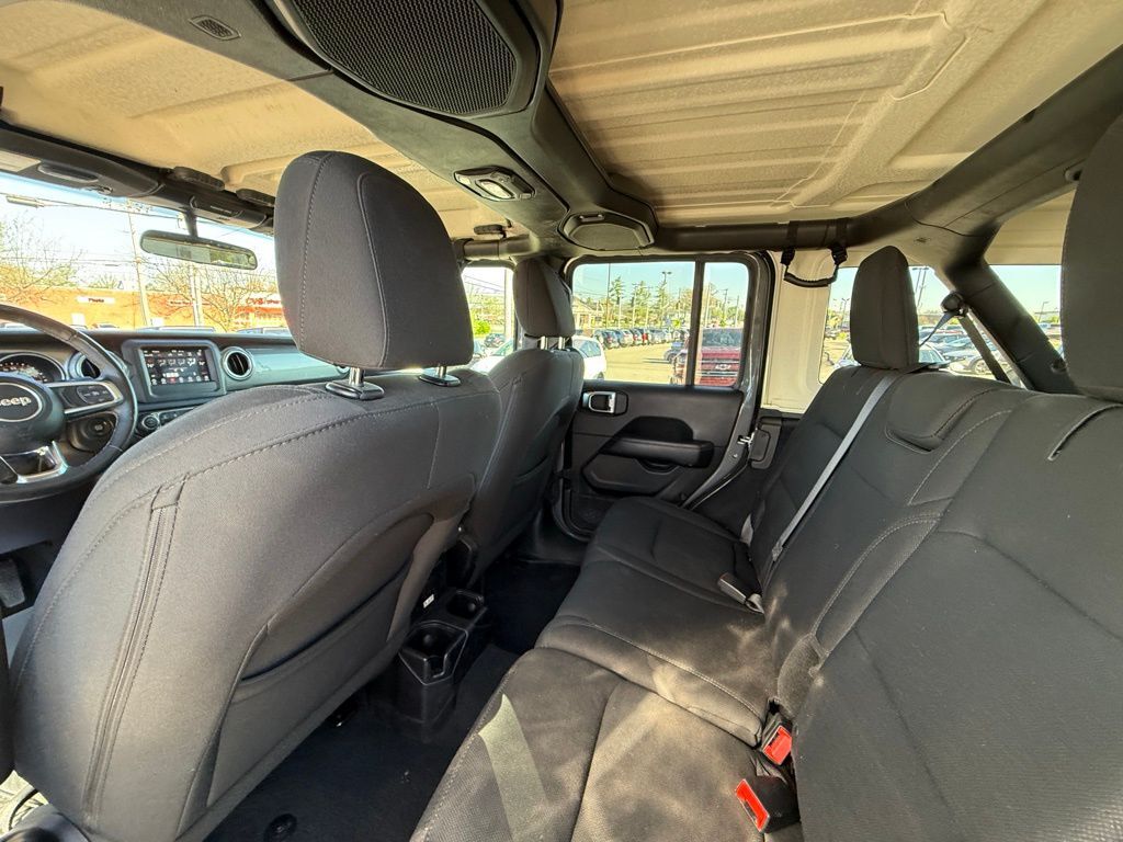 2018 Jeep Wrangler Unlimited Sahara Crestwood KY