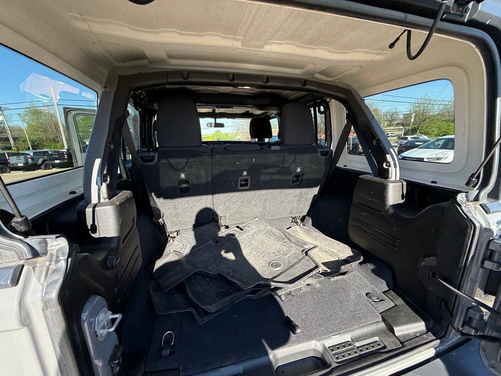 2018 Jeep Wrangler Unlimited Sahara Crestwood KY