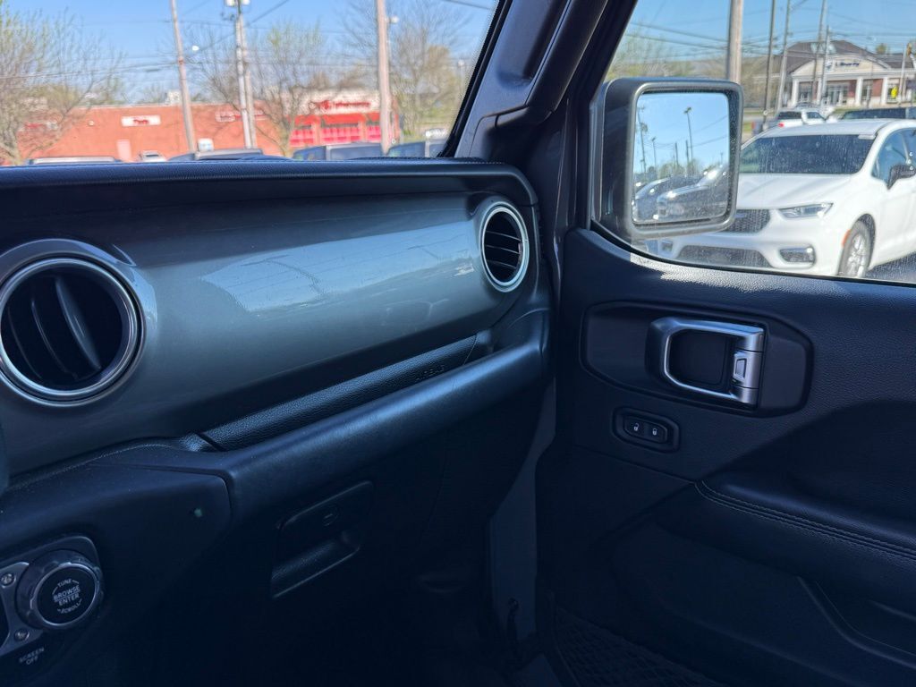 2018 Jeep Wrangler Unlimited Sahara Crestwood KY