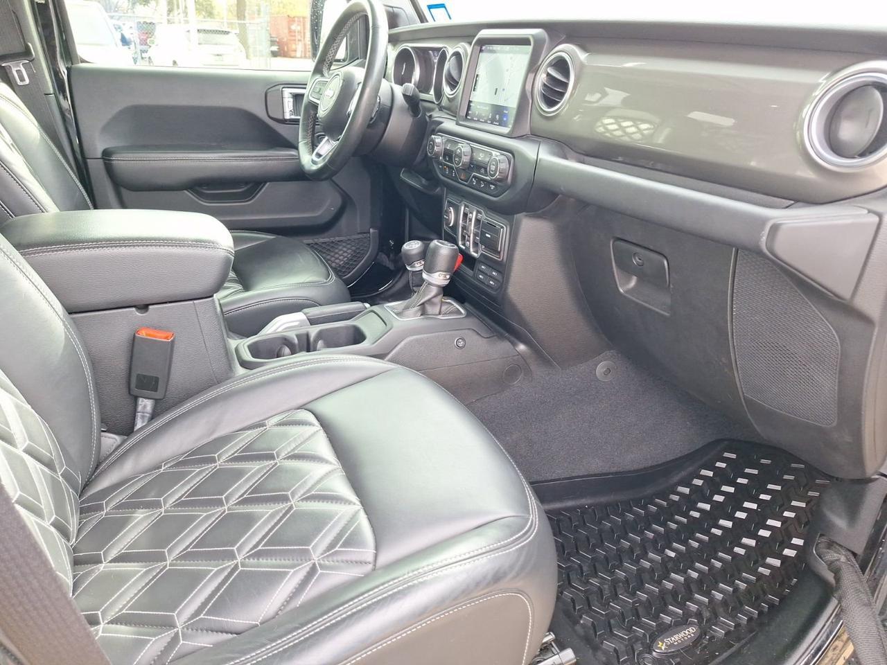 2018 Jeep Wrangler Unlimited Sahara Hurst TX