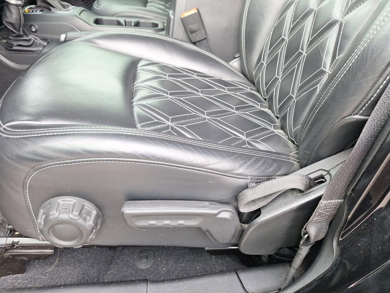 2018 Jeep Wrangler Unlimited Sahara Hurst TX