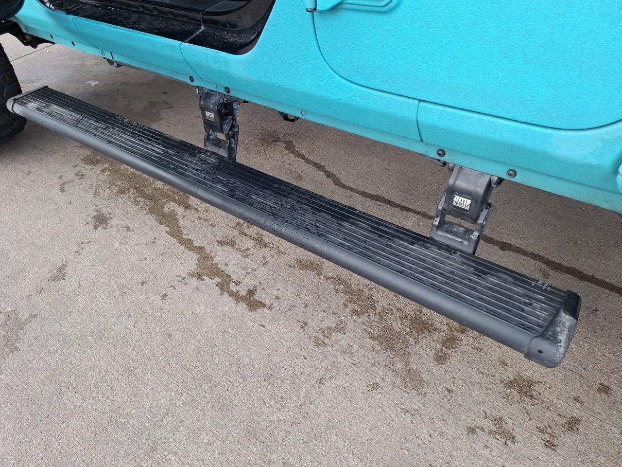 2018 Jeep Wrangler Unlimited Sahara Hurst TX