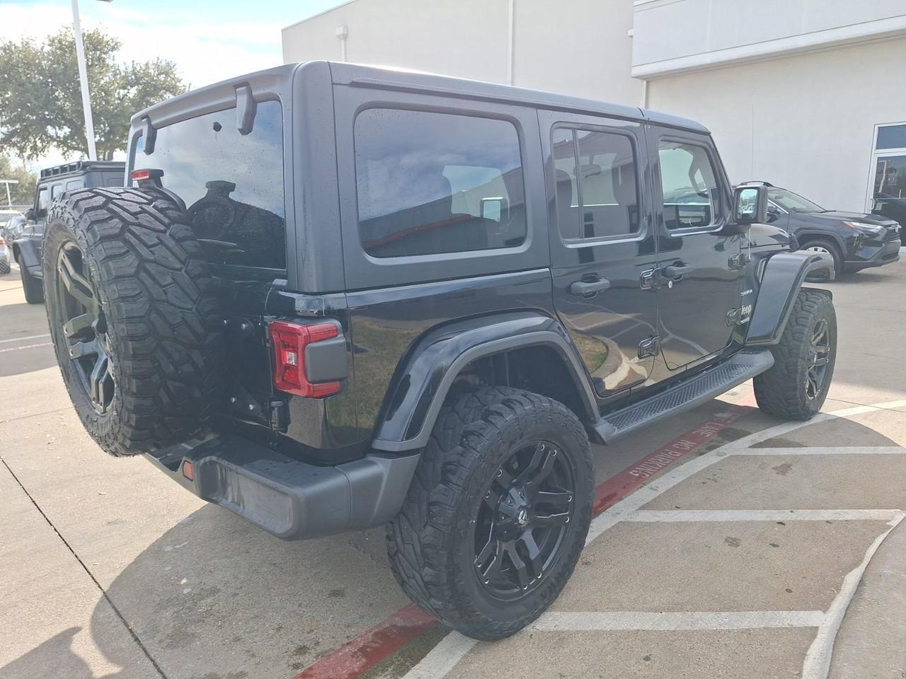2018 Jeep Wrangler Unlimited Sahara Hurst TX