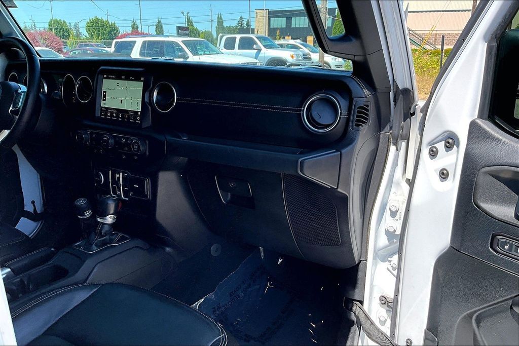 2018 Jeep Wrangler Unlimited Sahara OR
