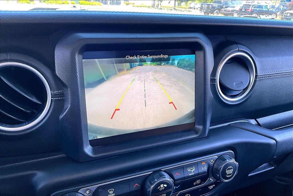 2018 Jeep Wrangler Unlimited Sahara OR