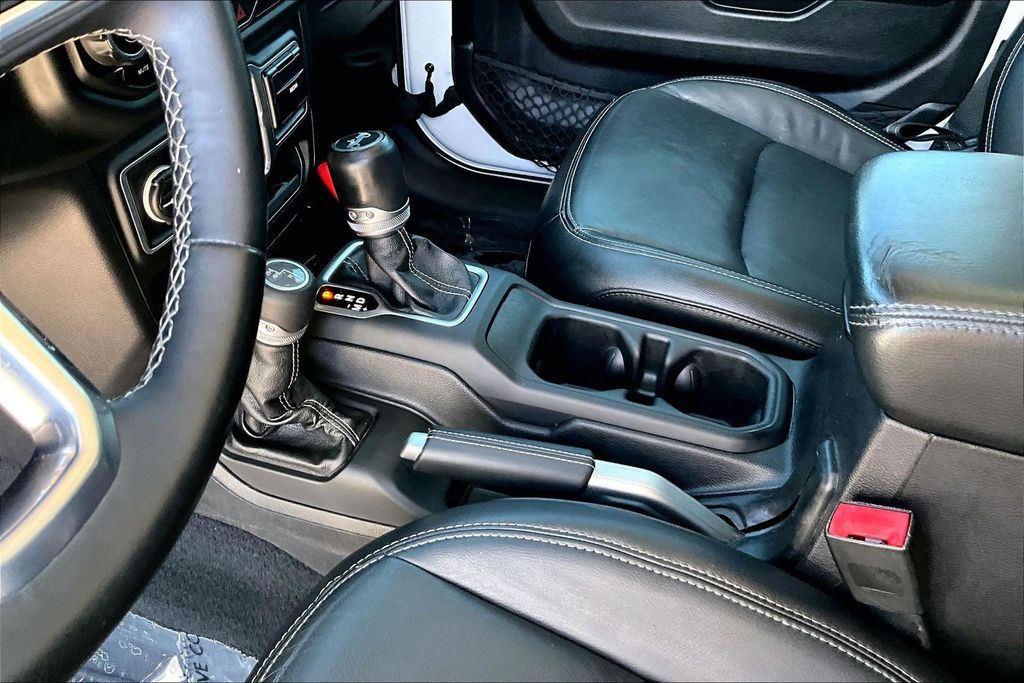 2018 Jeep Wrangler Unlimited Sahara OR