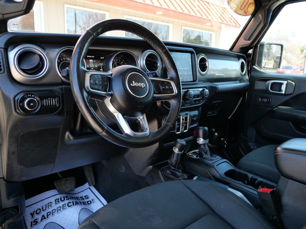 2018 Jeep Wrangler Unlimited Sahara Mt Pleasant MI