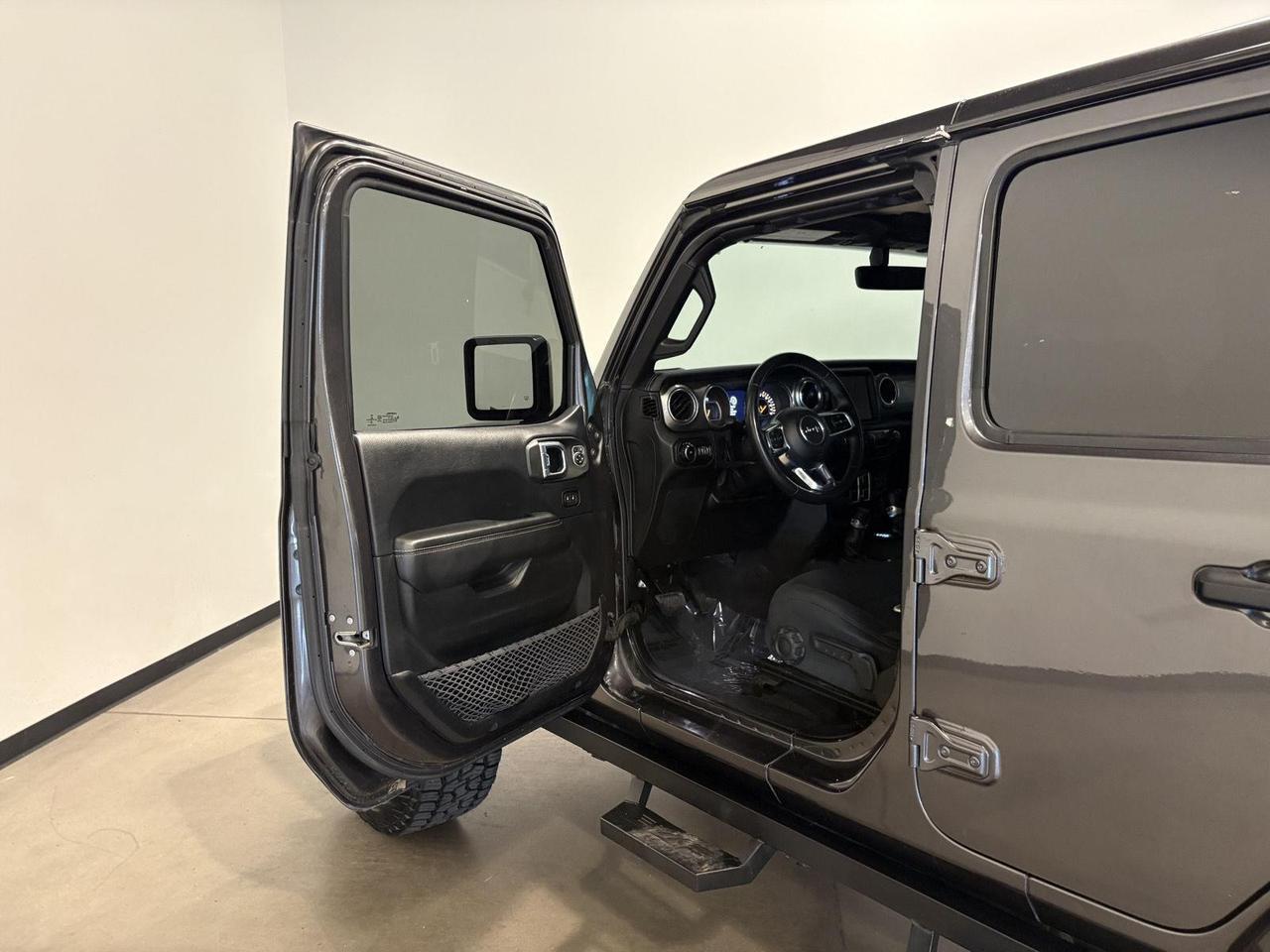 2018 Jeep Wrangler Unlimited Sahara Parker CO