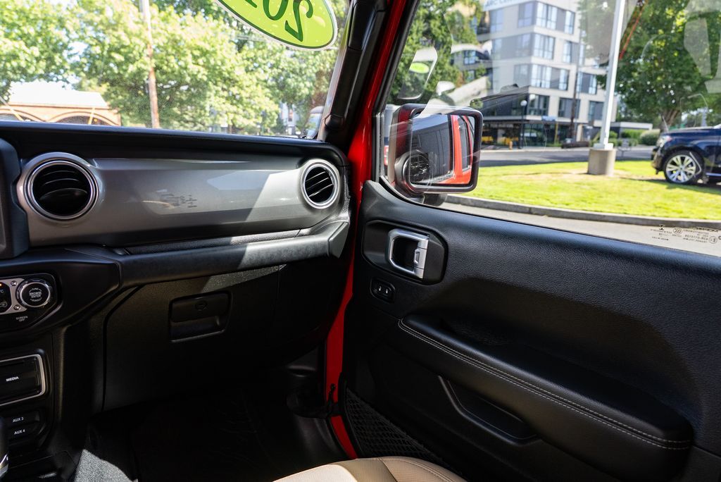 2018 Jeep Wrangler Unlimited Sahara Beaverton OR