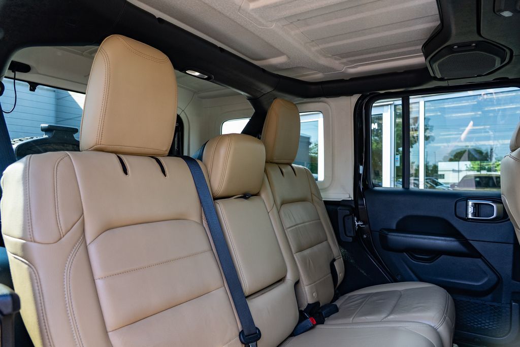 2018 Jeep Wrangler Unlimited Sahara Beaverton OR
