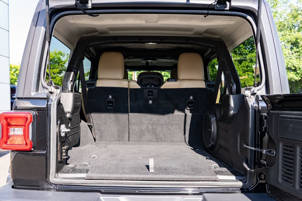 2018 Jeep Wrangler Unlimited Sahara Beaverton OR