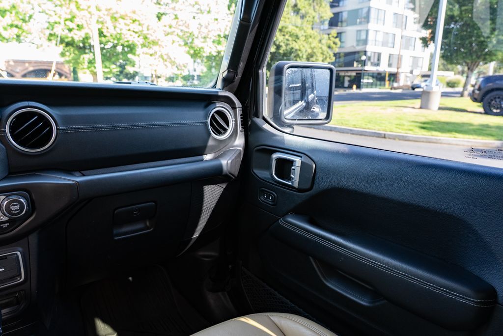 2018 Jeep Wrangler Unlimited Sahara Beaverton OR