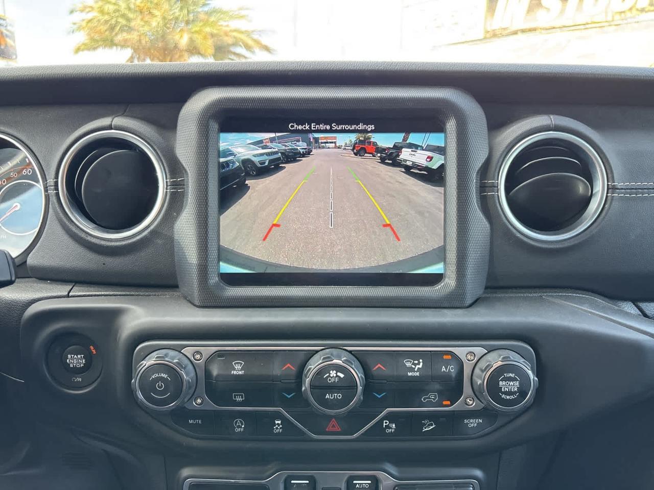 2018 Jeep Wrangler Unlimited Sahara Irving TX
