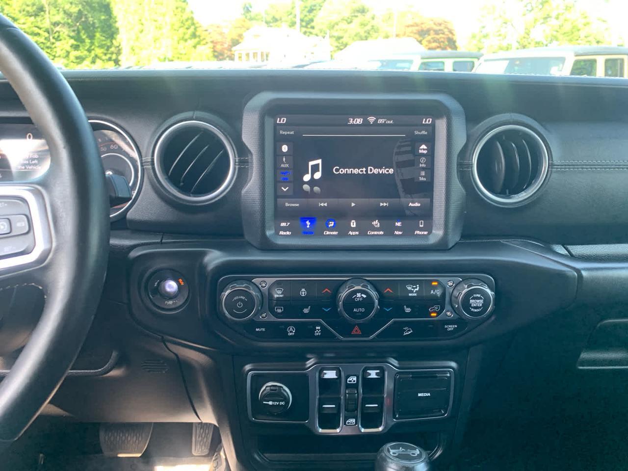 2018 Jeep Wrangler Unlimited Sahara Dartmouth MA