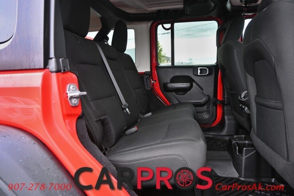 2018 Jeep Wrangler Unlimited Sport - 4X4 - Technology & Convenience Group - Active Safety Group - Auto Start - Hard Top - Back Up Camera - Apple CarPlay & Android Auto - Blind Spot Alert - Winch - Keyless Entry & Start - Tow Pkg Anchorage AK