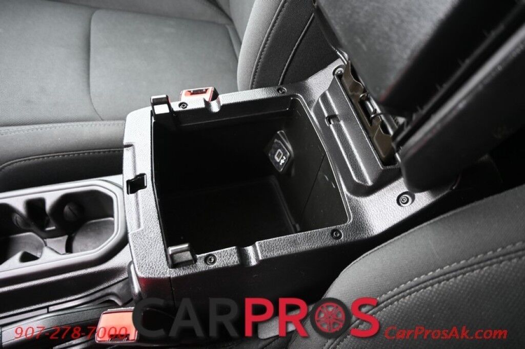 2018 Jeep Wrangler Unlimited Sport - 4X4 - Technology & Convenience Group - Active Safety Group - Auto Start - Hard Top - Back Up Camera - Apple CarPlay & Android Auto - Blind Spot Alert - Winch - Keyless Entry & Start - Tow Pkg Anchorage AK