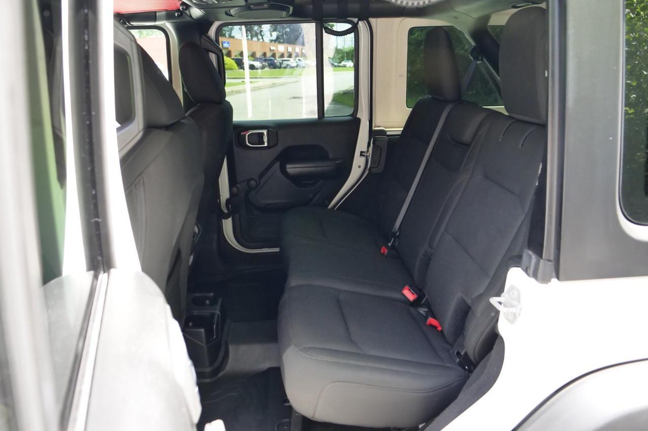 2018 Jeep Wrangler Unlimited Sport 4X4 / UPGRADES / Manual / 3.6L V6! Lincolnton NC