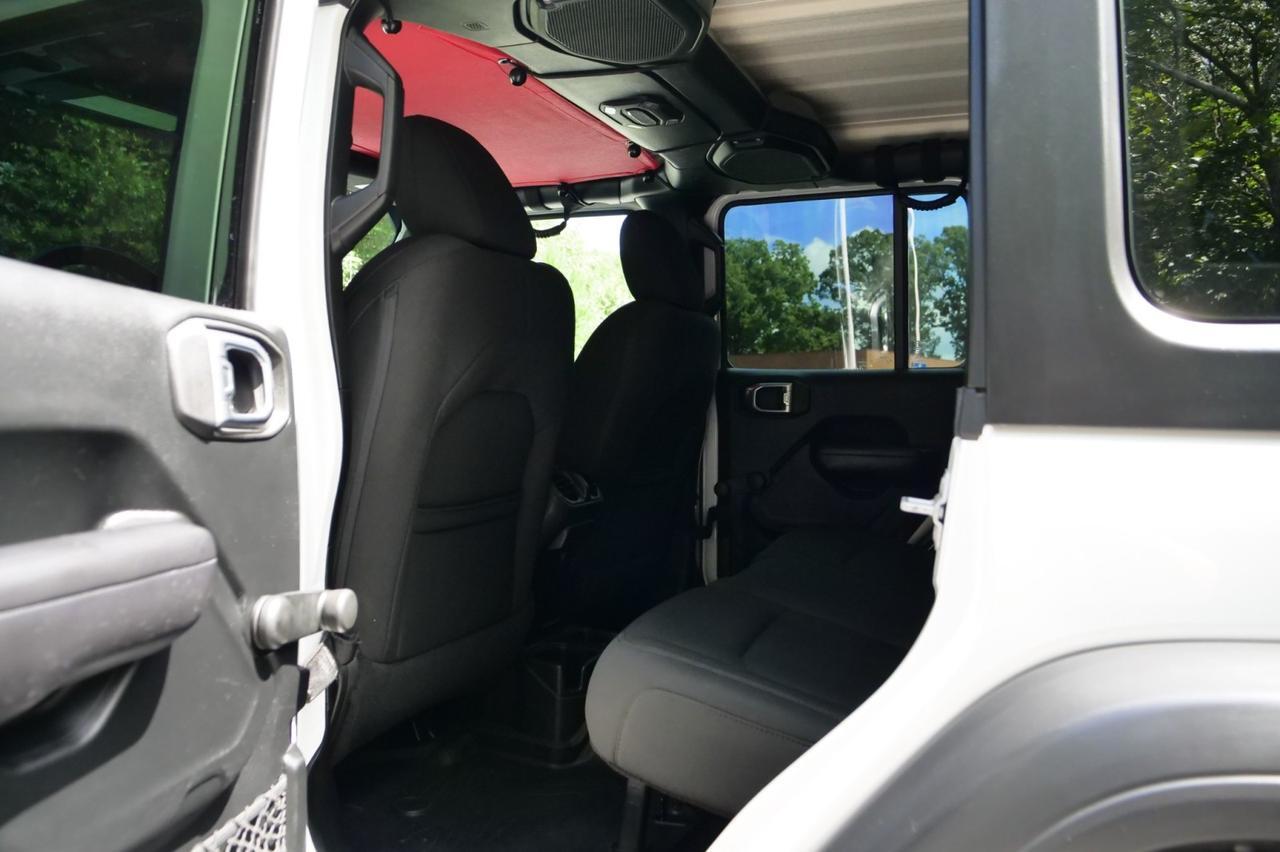 2018 Jeep Wrangler Unlimited Sport 4X4 / UPGRADES / Manual / 3.6L V6! Lincolnton NC
