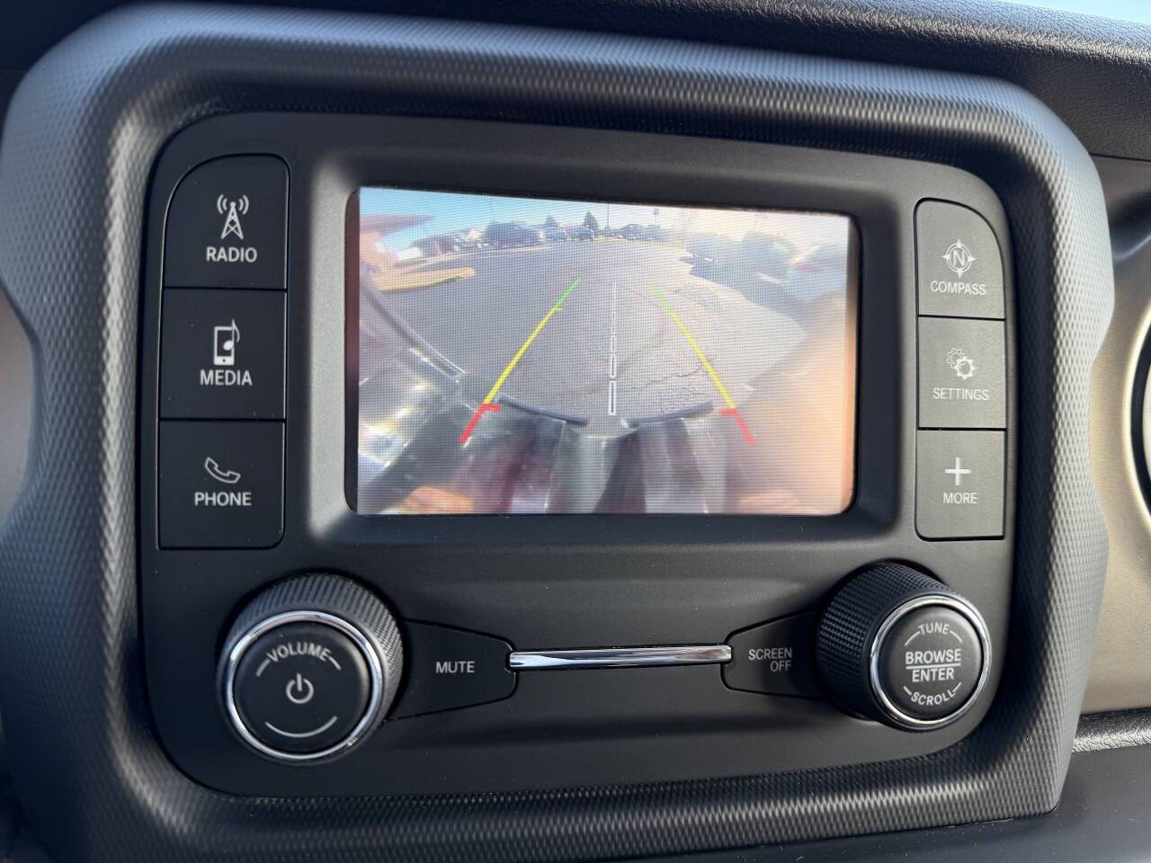 2018 Jeep Wrangler Unlimited Sport 4x4 4dr SUV (midyear release) Eldridge IA