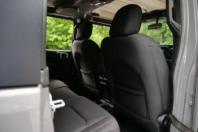 2018 Jeep Wrangler Unlimited Sport S 4x4 / Preferred Package / Safety Group / 36.L V6! High Point NC