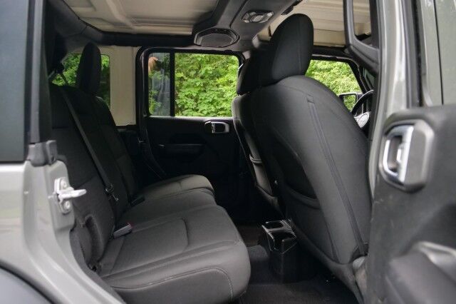 2018 Jeep Wrangler Unlimited Sport S 4x4 / Preferred Package / Safety Group / 36.L V6! High Point NC