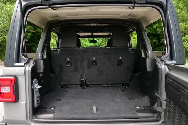 2018 Jeep Wrangler Unlimited Sport S 4x4 / Preferred Package / Safety Group / 36.L V6! High Point NC
