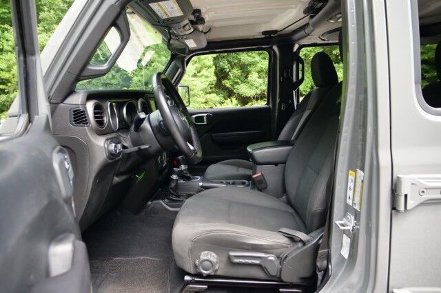 2018 Jeep Wrangler Unlimited Sport S 4x4 / Preferred Package / Safety Group / 36.L V6! High Point NC