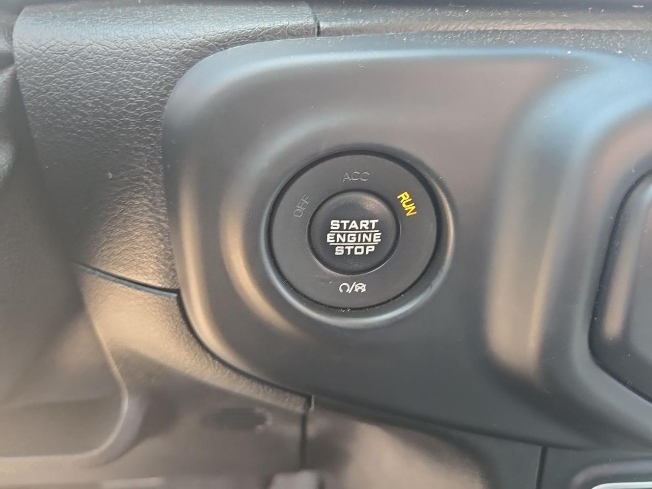 2018 Jeep Wrangler Unlimited Sport S West Burlington IA