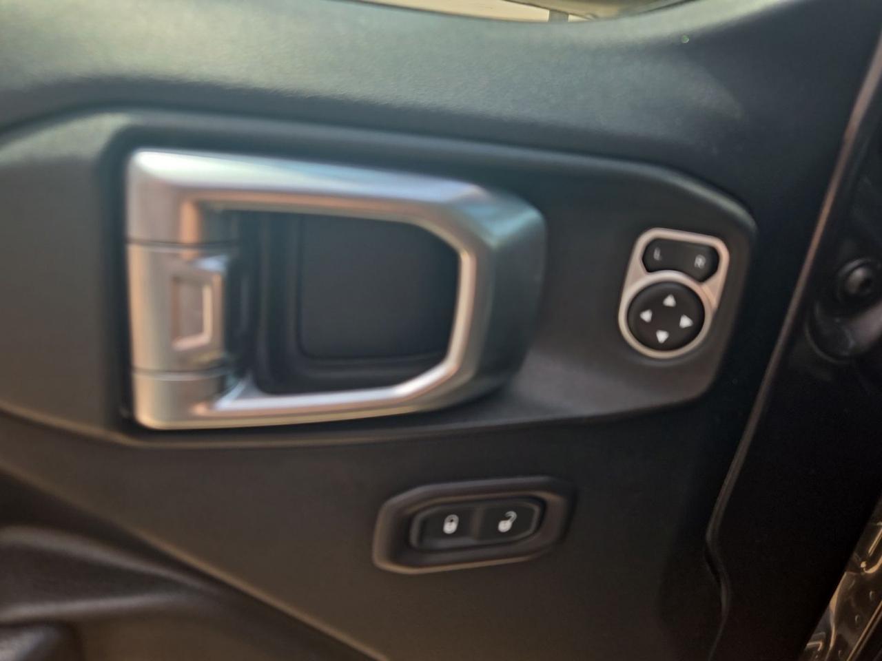 2018 Jeep Wrangler Unlimited Sport S West Burlington IA