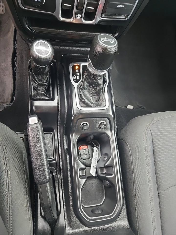 2018 Jeep Wrangler Unlimited Sport S West Burlington IA