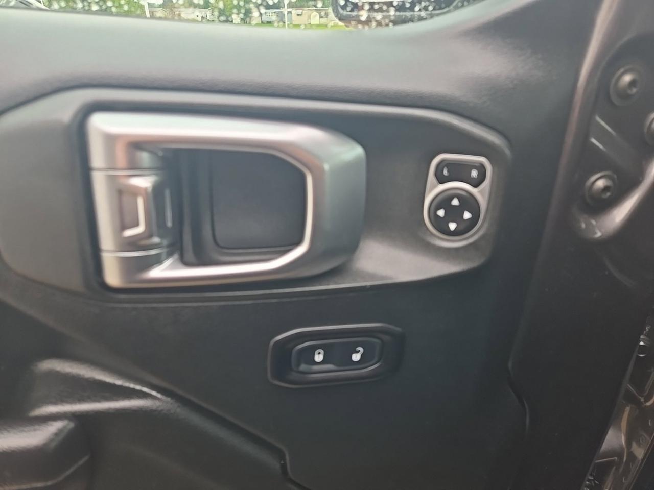 2018 Jeep Wrangler Unlimited Sport S West Burlington IA