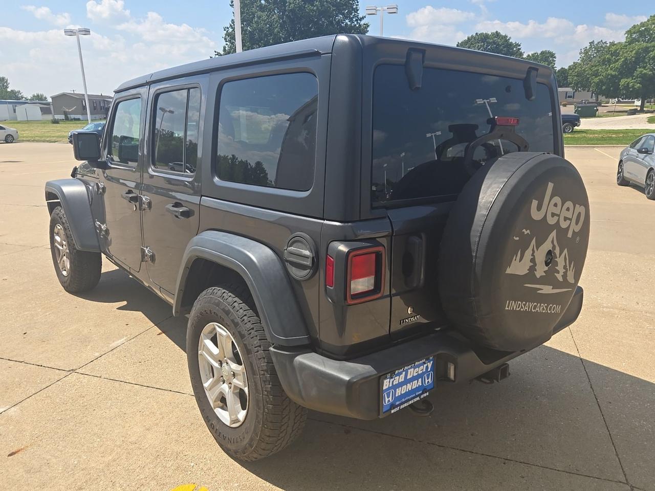2018 Jeep Wrangler Unlimited Sport S West Burlington IA