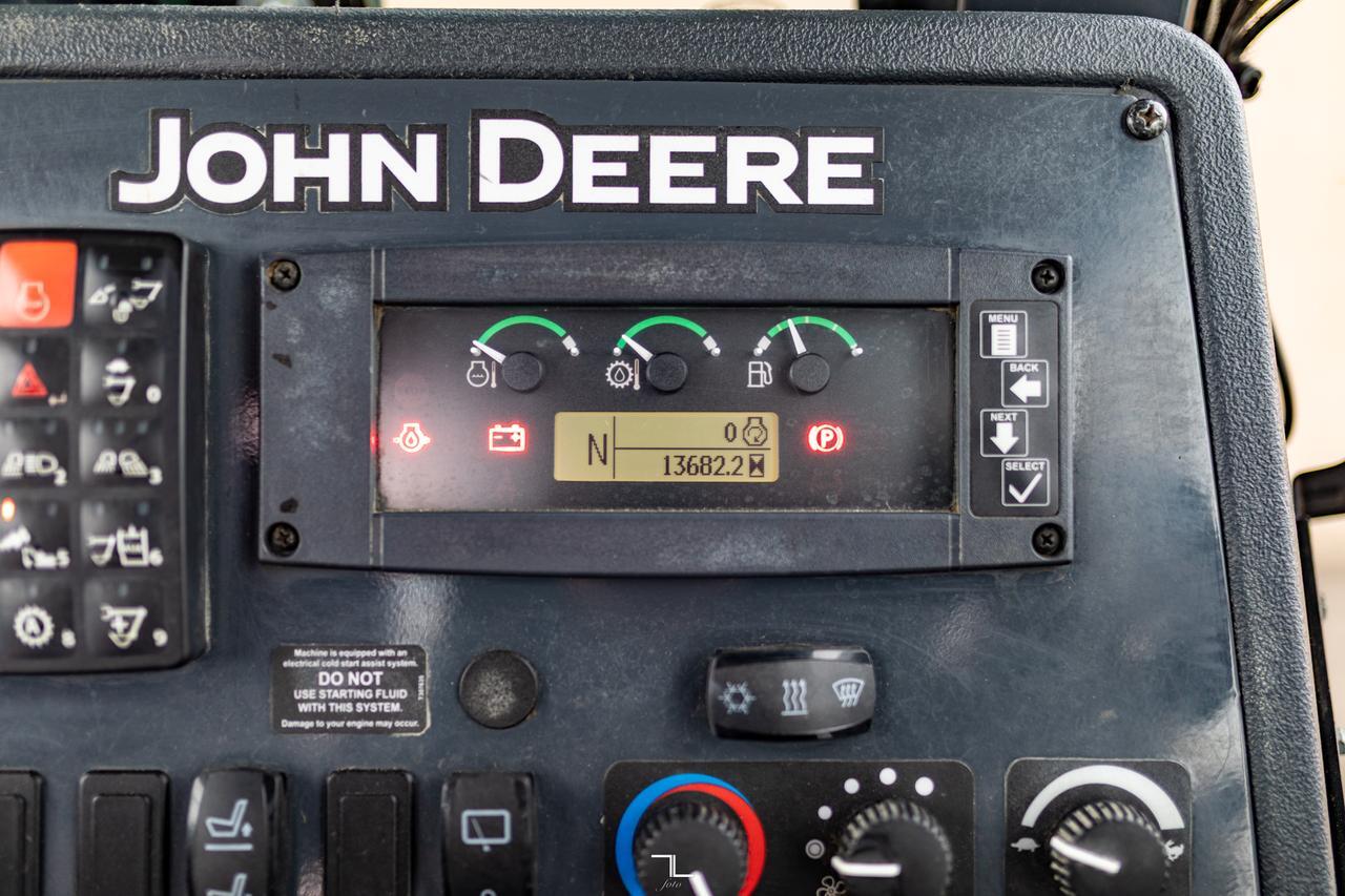 2018 John Deere 710L 4WD Loader Backhoe Diesel Red Deer AB