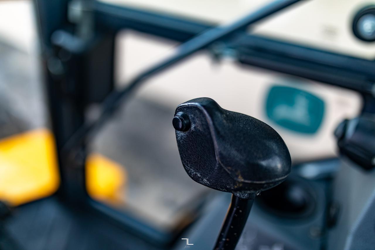 2018 John Deere 710L 4WD Loader Backhoe Diesel Red Deer AB