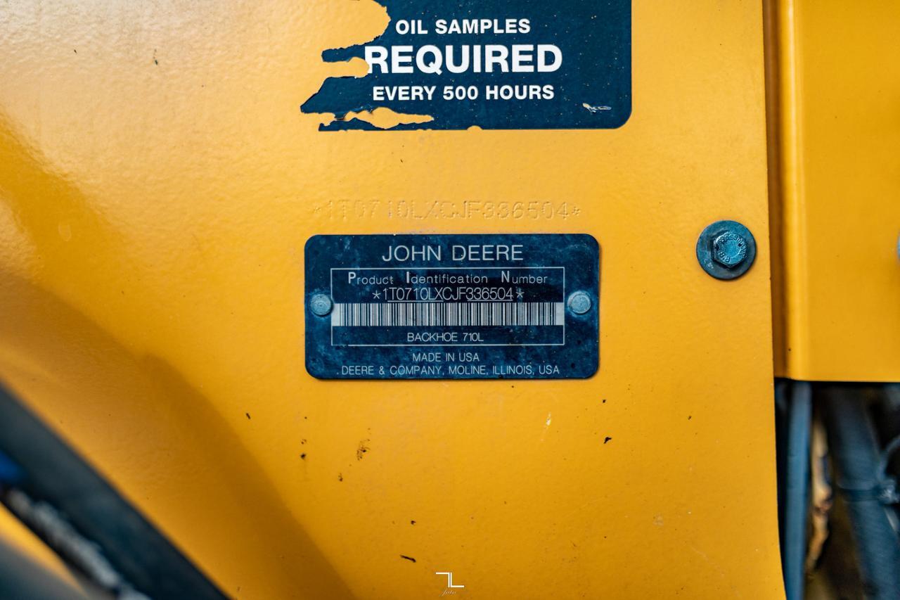 2018 John Deere 710L 4WD Loader Backhoe Diesel Red Deer AB