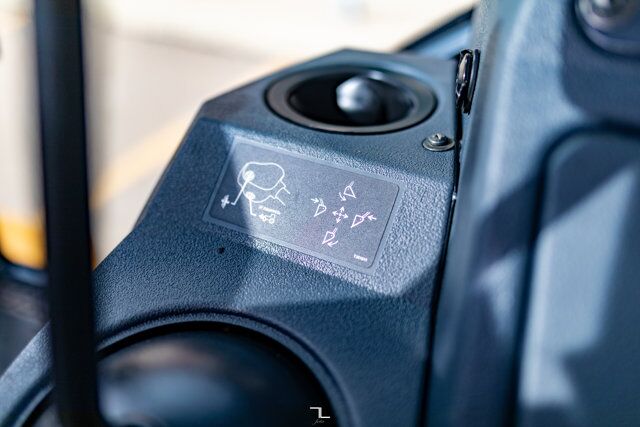 2018 John Deere 710L 4WD Loader Backhoe Diesel Red Deer AB