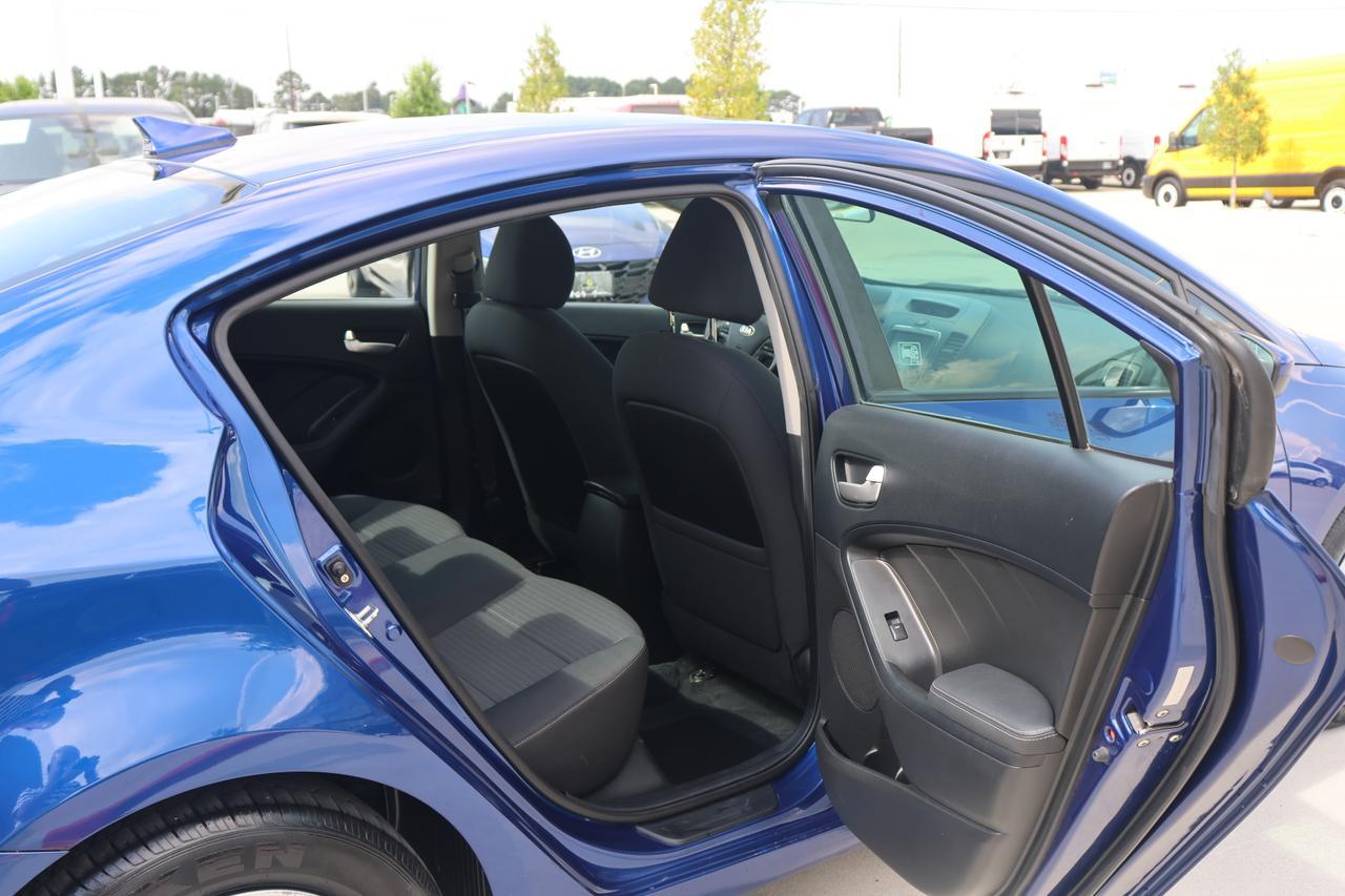 2018 KIA FORTE LX Houston TX