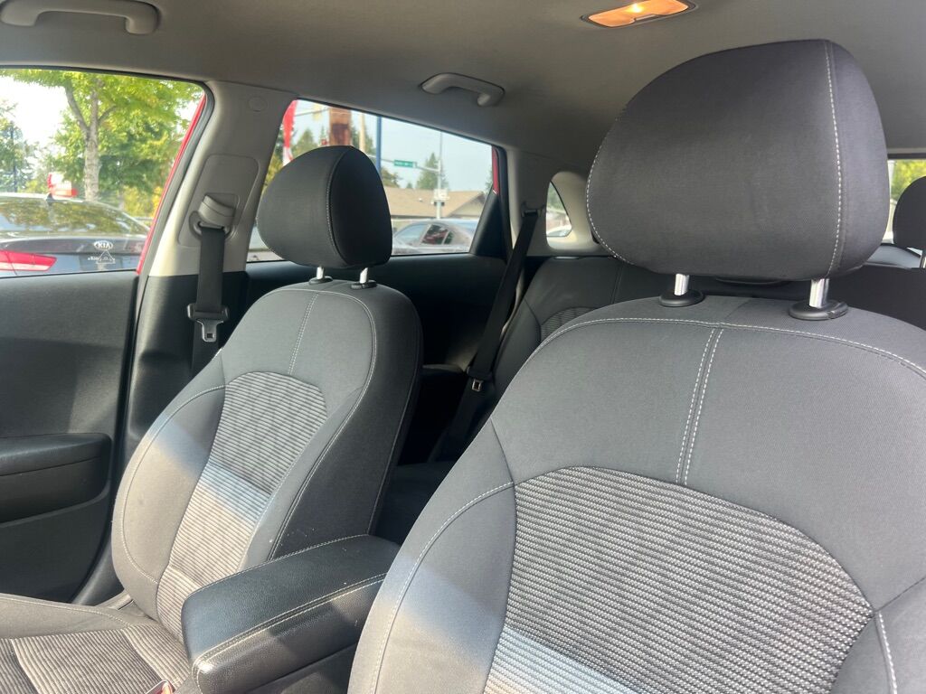 2018 KIA NIRO FE Des Moines WA