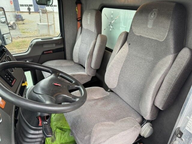 2018 Kenworth T270 26' Boxtruck w 4000 lb Liftgate  Henrico VA